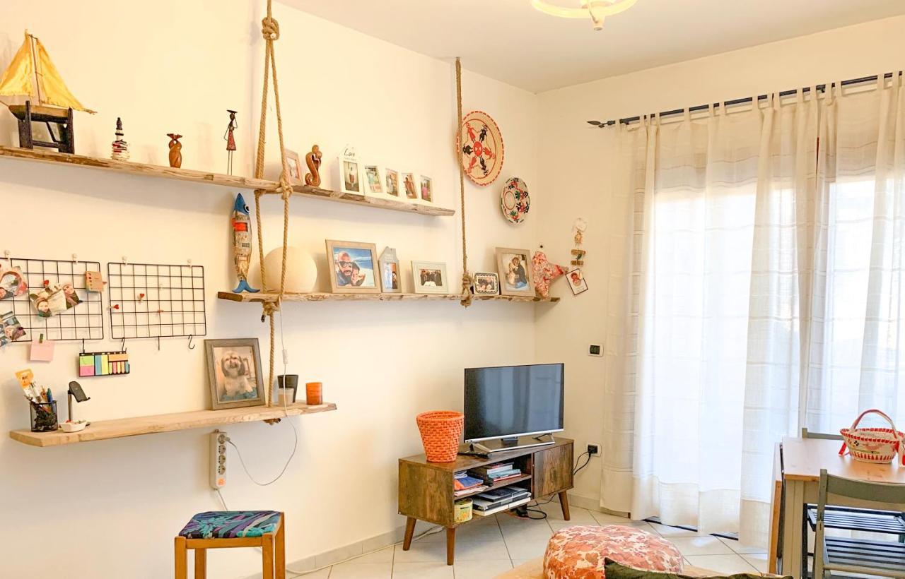 Apartmán Casa Quasimodo, Con Patio E Giardino Privato Olbia Exteriér fotografie
